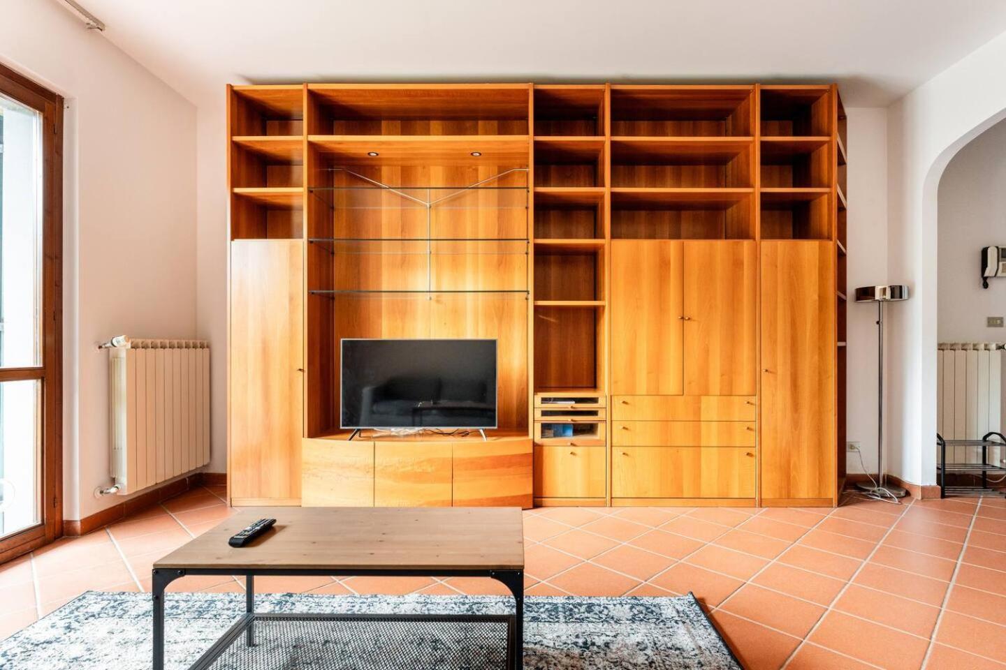 Nave Home Vacation - Entire Apartament Florence Buitenkant foto